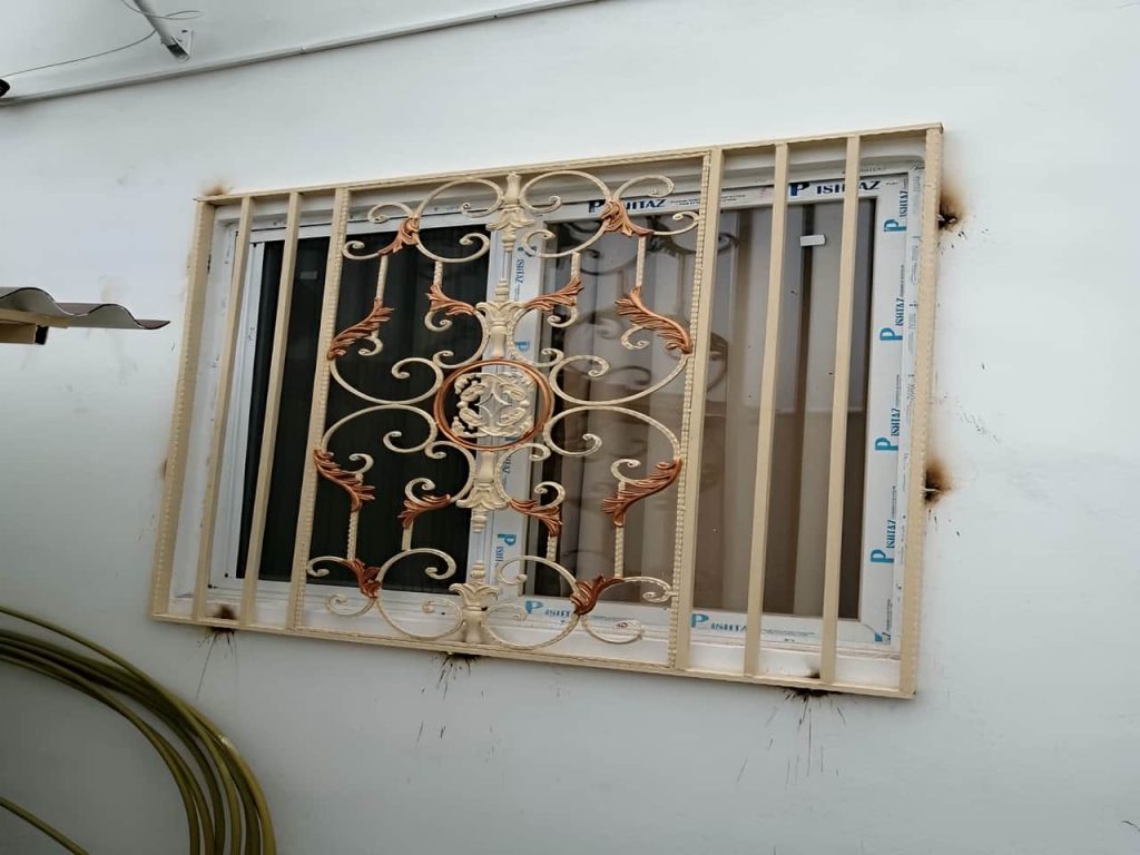 حفاظ پنجره در اراک