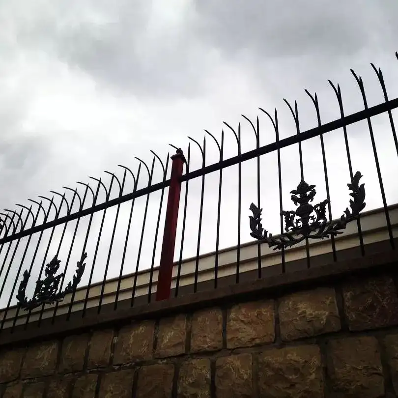 نصب حفاظ دیوار لوکس و شیک