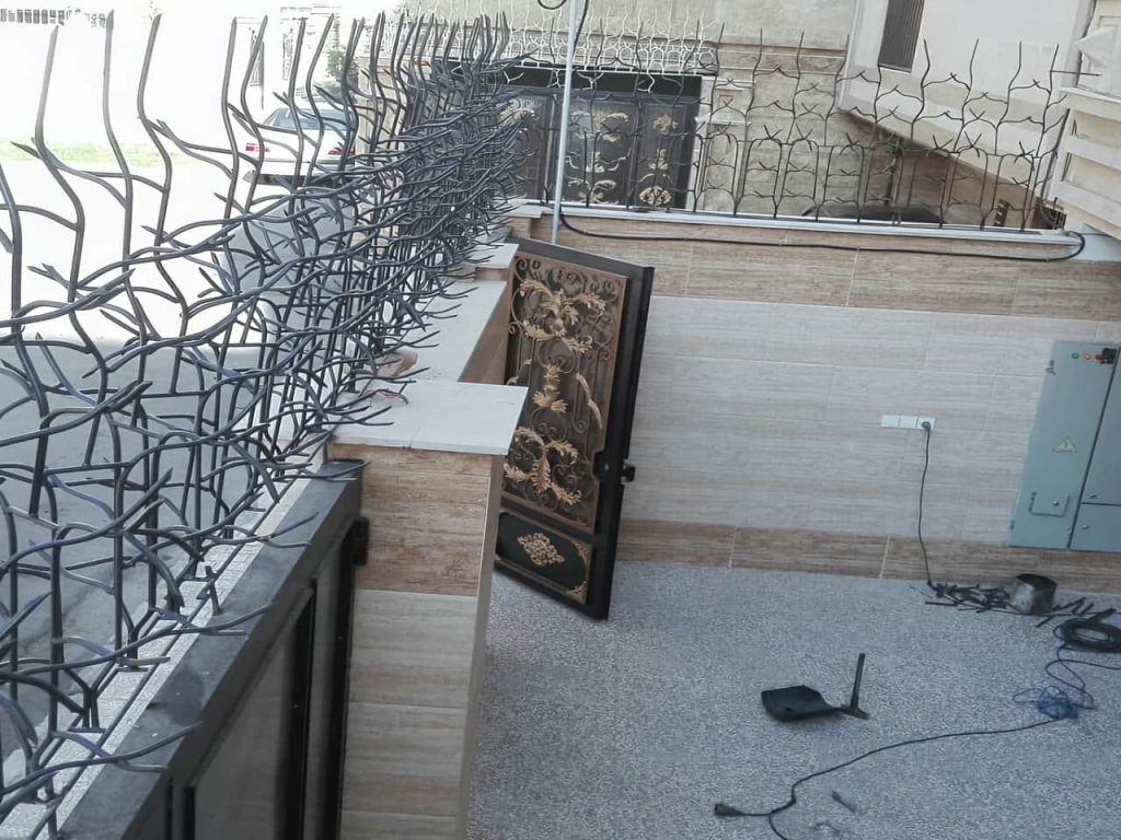 خرید حفاظ شاخ گوزنی همراه با نصب در همدان