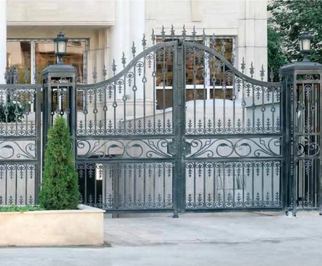 قیمت درب فرفورژه در قم