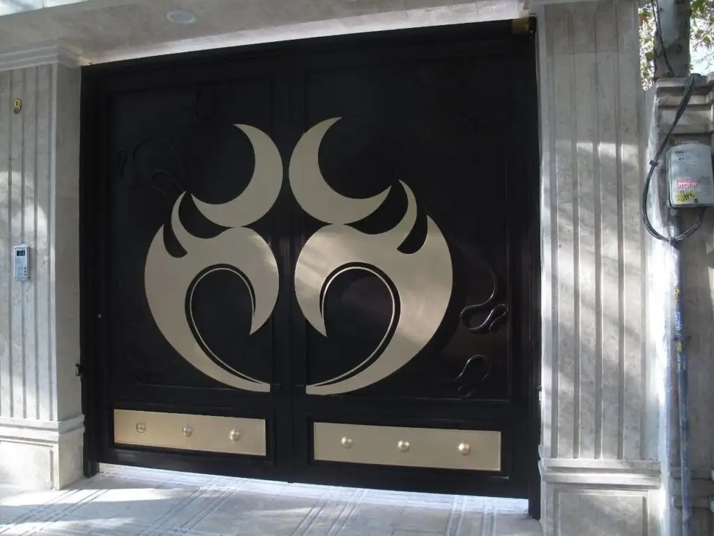 درب فرفورژه پارکینگ