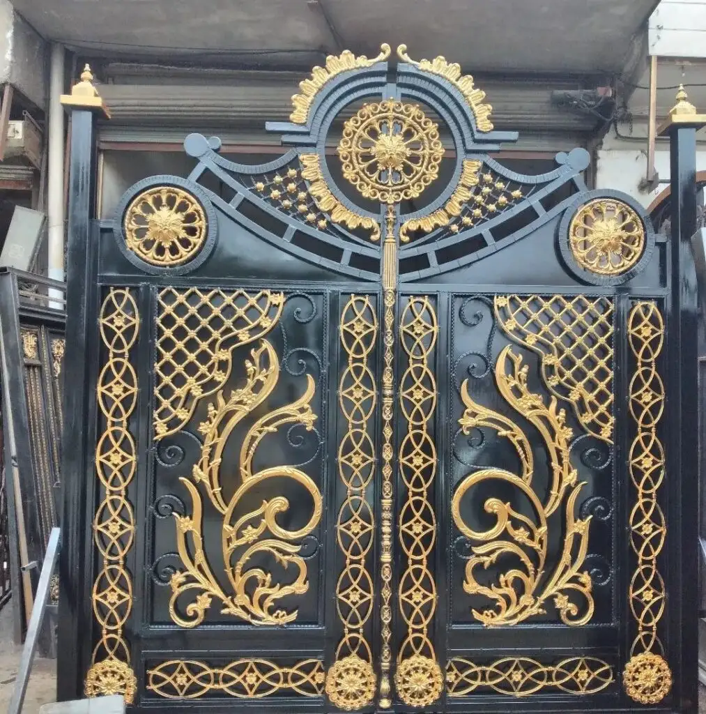 انواع درب فرفورژه در شهر قم