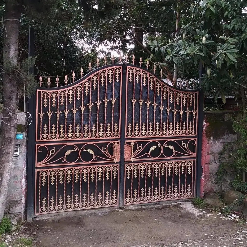 درب فرفورژه لولایی