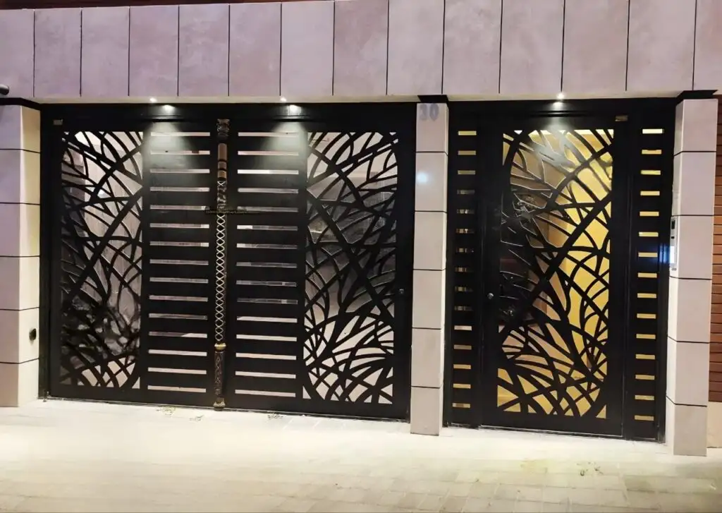 درب آهنی ورودی ساختمان