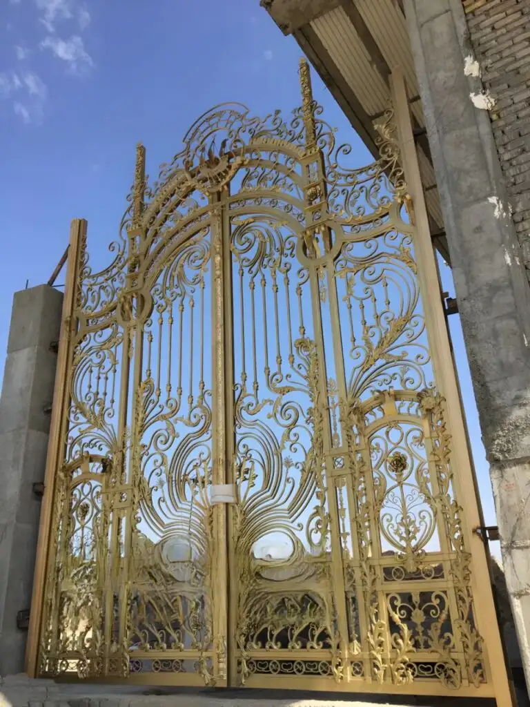 خرید درب فرفورژه ورودی حیاط کرج