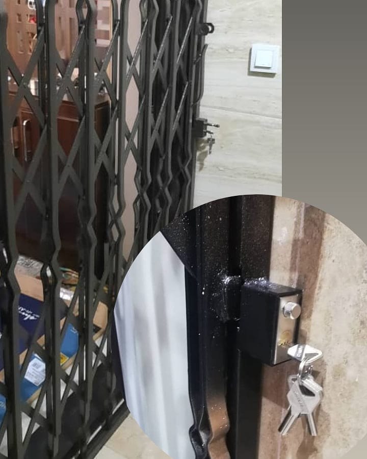 قفل های مناسب برای درب آکاردئونی