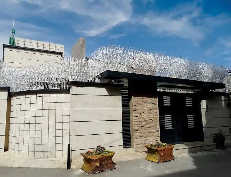 حفاظ شاخ گوزنی یا دوربین مخفی ؟