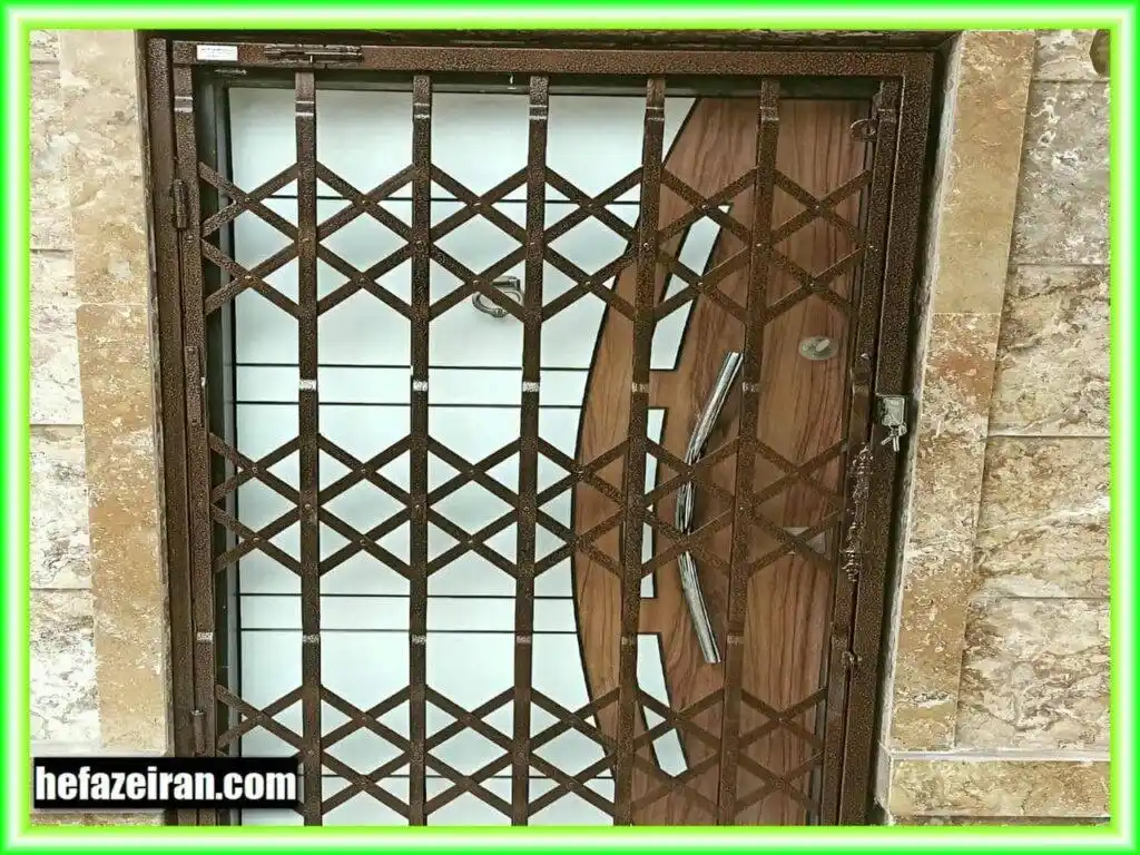 انواع درب آکاردئونی انواع درب آکاردئونی