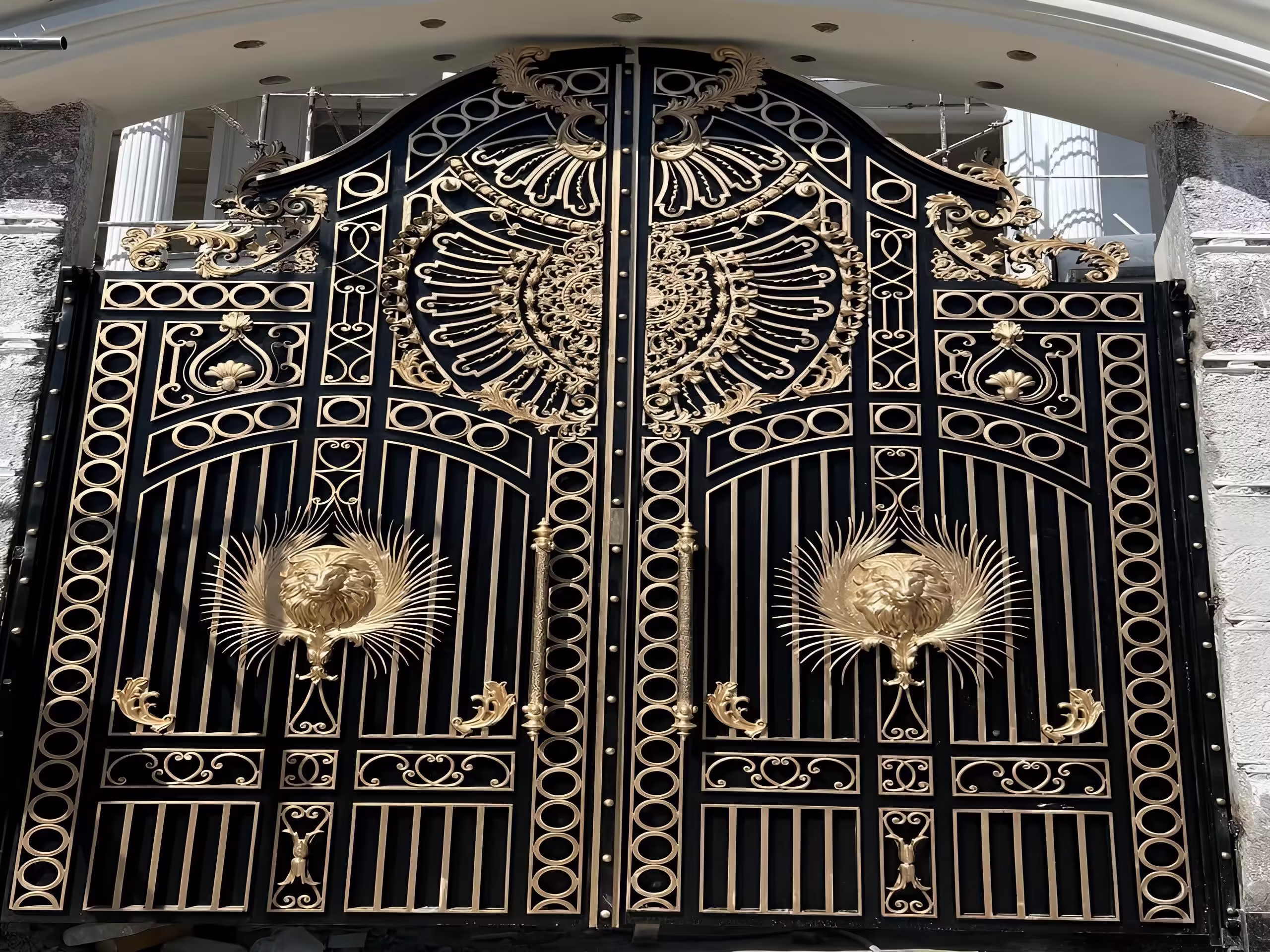 تحلیل قیمت درب ویلایی فرفورژه