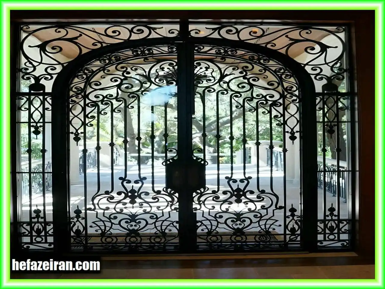 معایب درب حیاط ویلایی