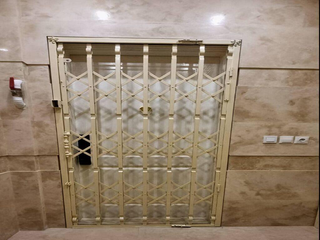 درب آکاردئونی حفاظ دفتر شرکت
