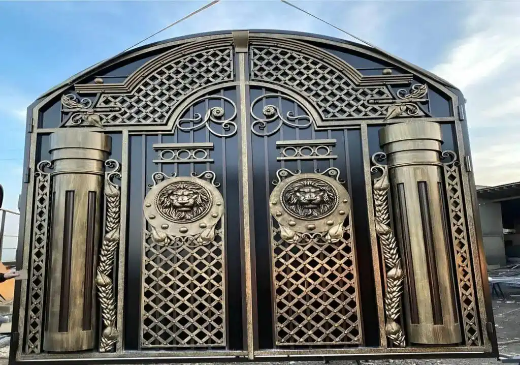 مشخصات درب های فلزی