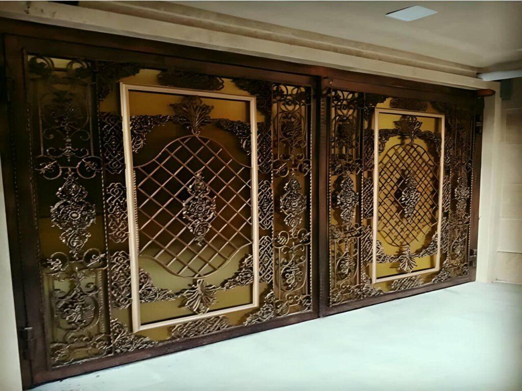 درب حیاط فلزی