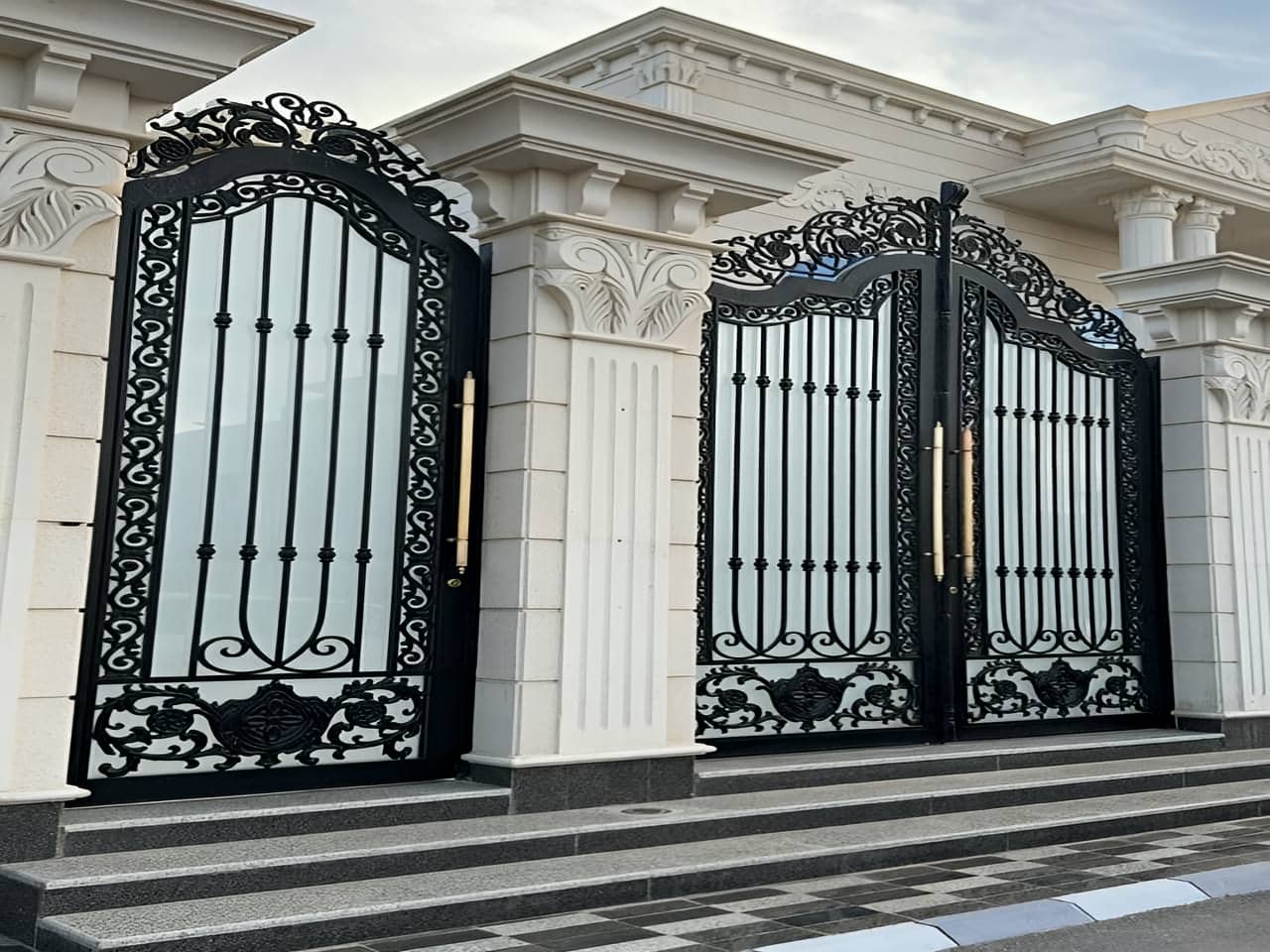 درب حیاط مهندسی ساز | حفاظ ایران درب حیاط مهندسی ساز