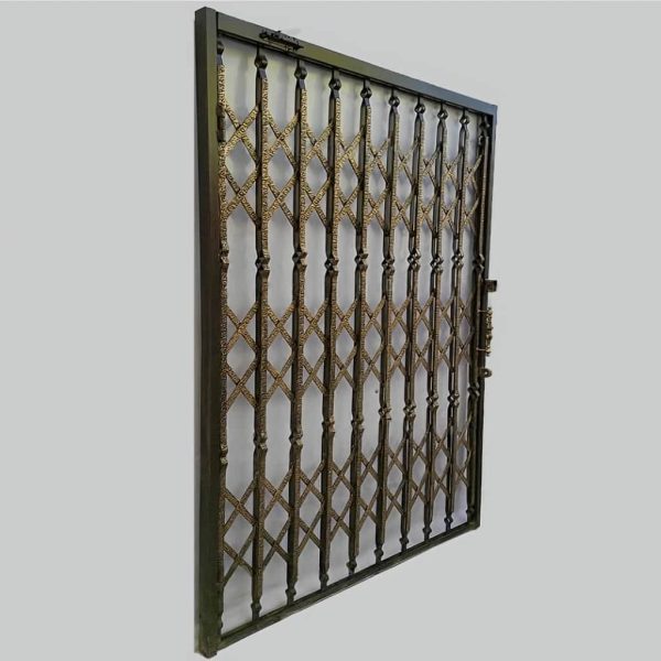 تولیدکننده درب آکاردئونی ۳ گل پرچ مخفی