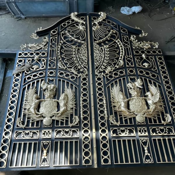 قیمت درب پارکینگ فرفورژه