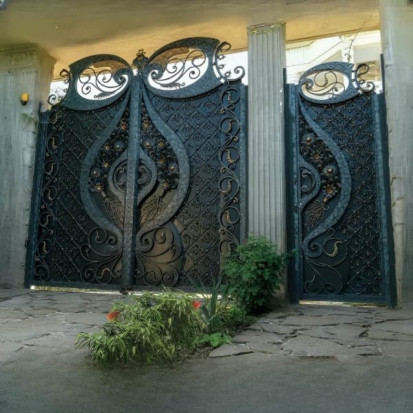 تولید درب فلزی مدل دسته گل