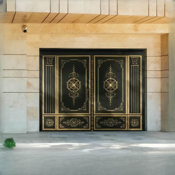 درب حیاط آهنی