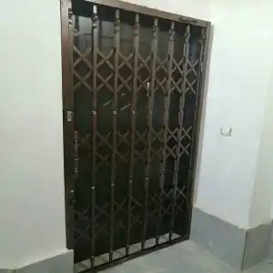 تأثیر تعداد گل و ضخامت تسمه در قیمت و امنیت حفاظ آکاردئونی تأثیر تعداد گل و ضخامت تسمه در قیمت و امنیت حفاظ آکاردئونی