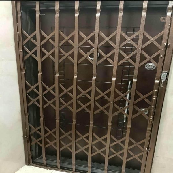 قیمت درب آکاردئونی ضد سرقت برای درب آپارتمان