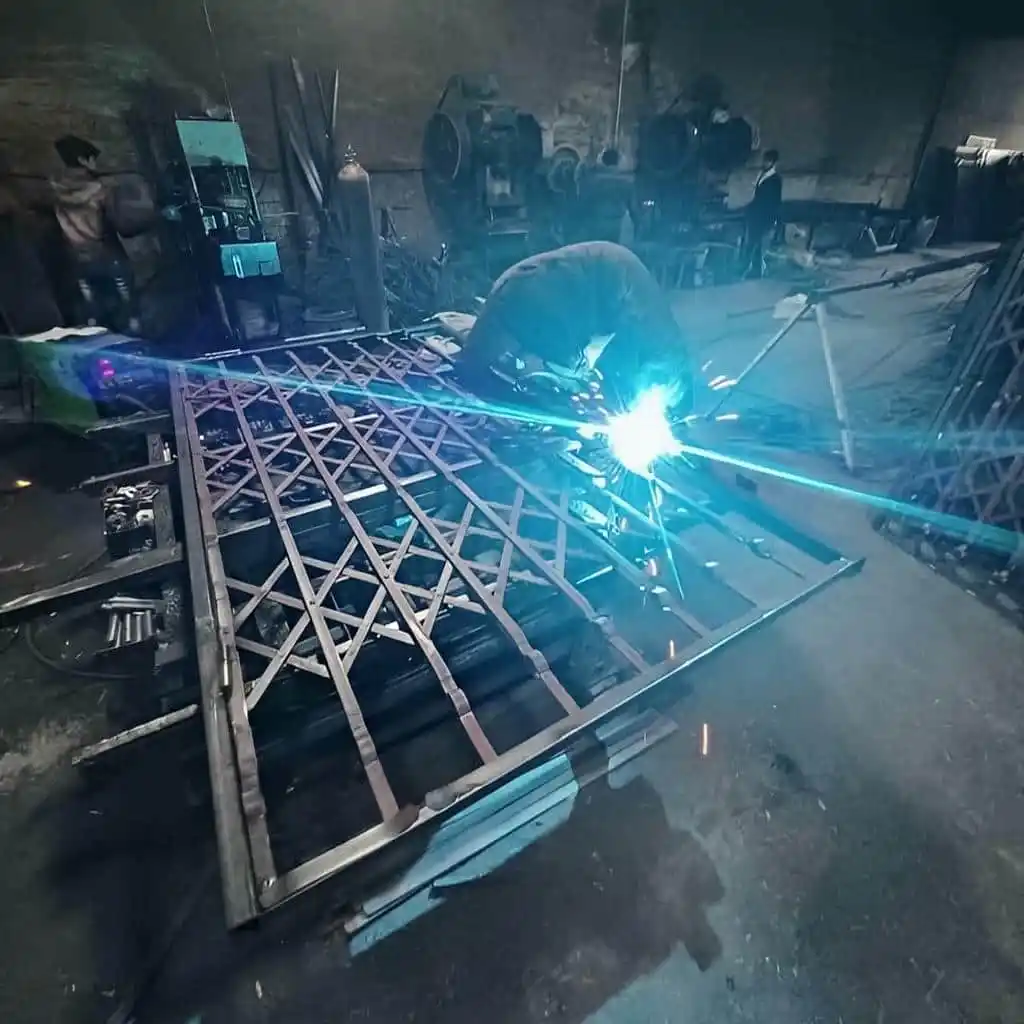 خرید حفاظ درب آپارتمان