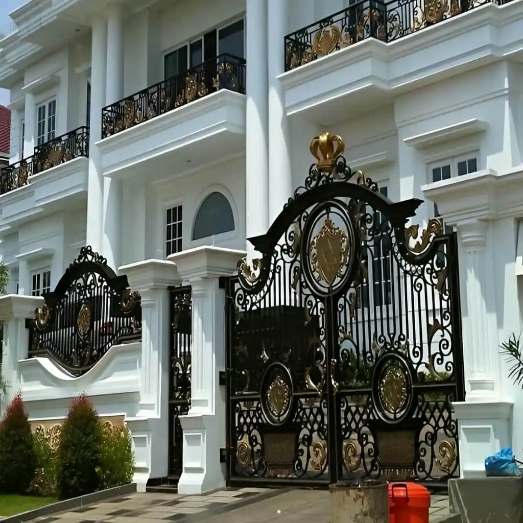 قیمت درب فرفورژه لوکس