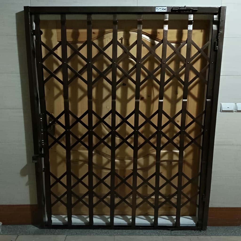 تولیدکننده درب آکاردئونی ۳ گل تسمه ۲.۵ سانتی متر