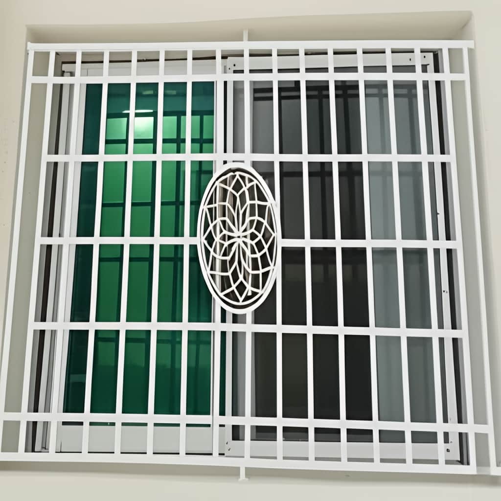 نصب حفاظ پنجره مدل خورشیدی