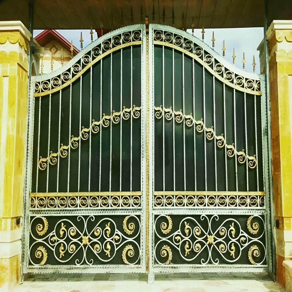 تولید درب فلزی مدل انگلیسی