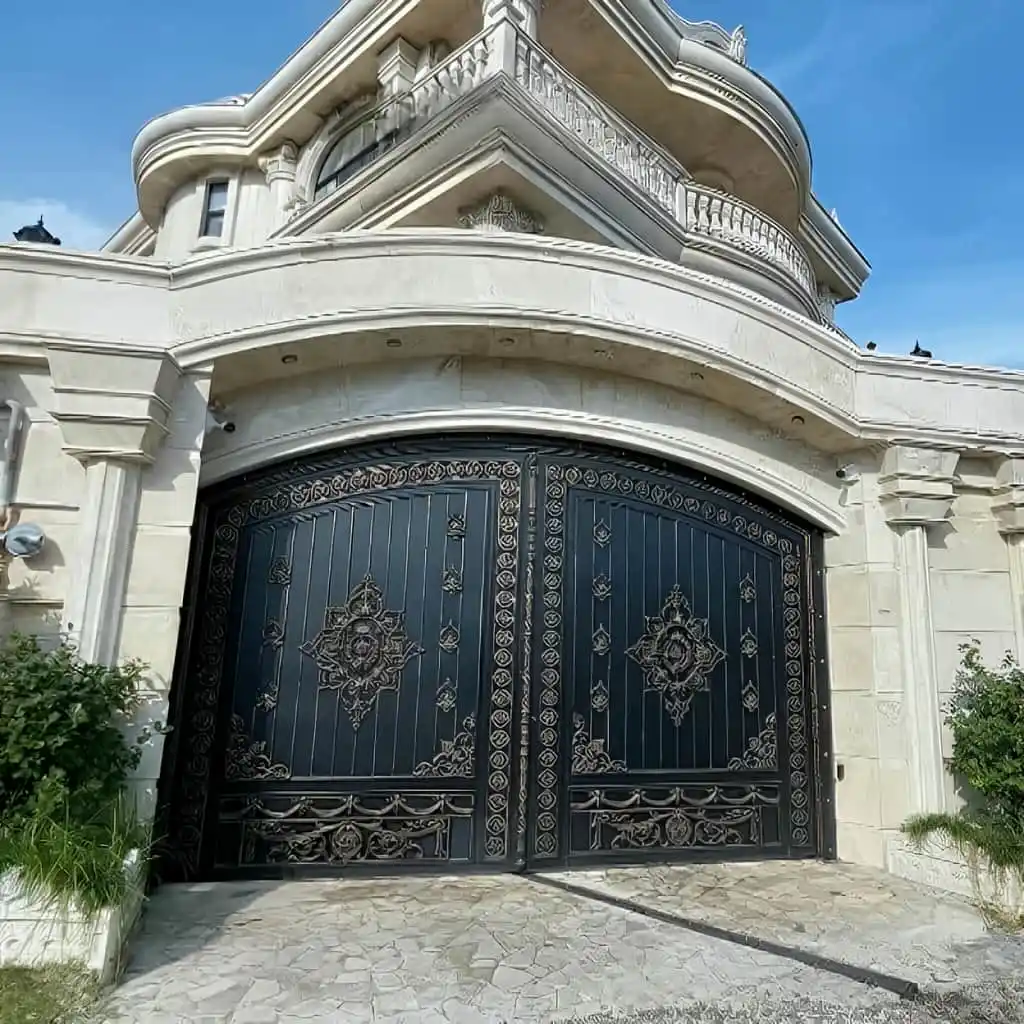 تولید درب فلزی مدل گل آرا