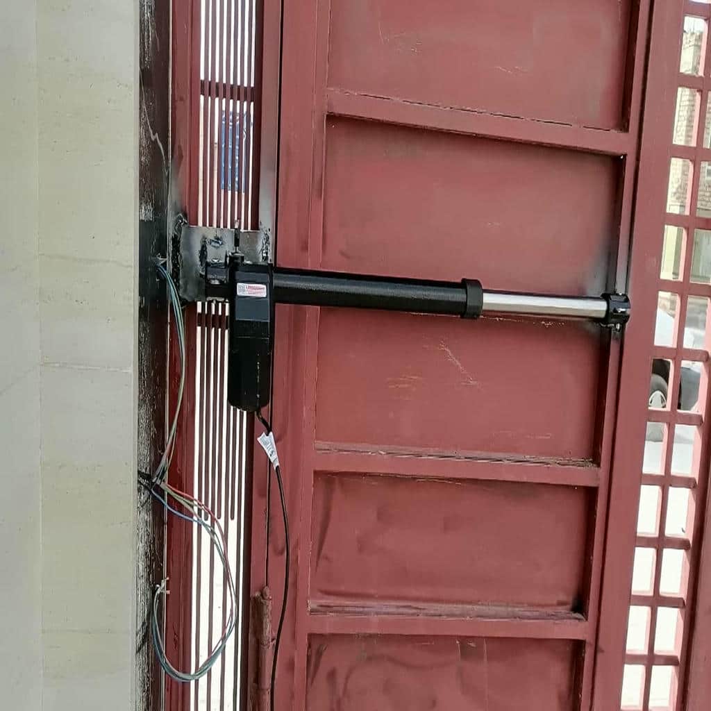 نصب جک درب پارکینگ اتوماتیک حرفه‌ای در هشتگرد