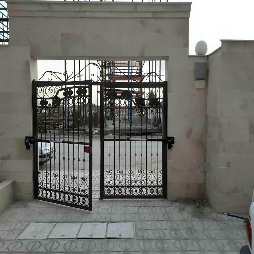 جک درب پارکینگ اتوماتیک در فیروزکوه