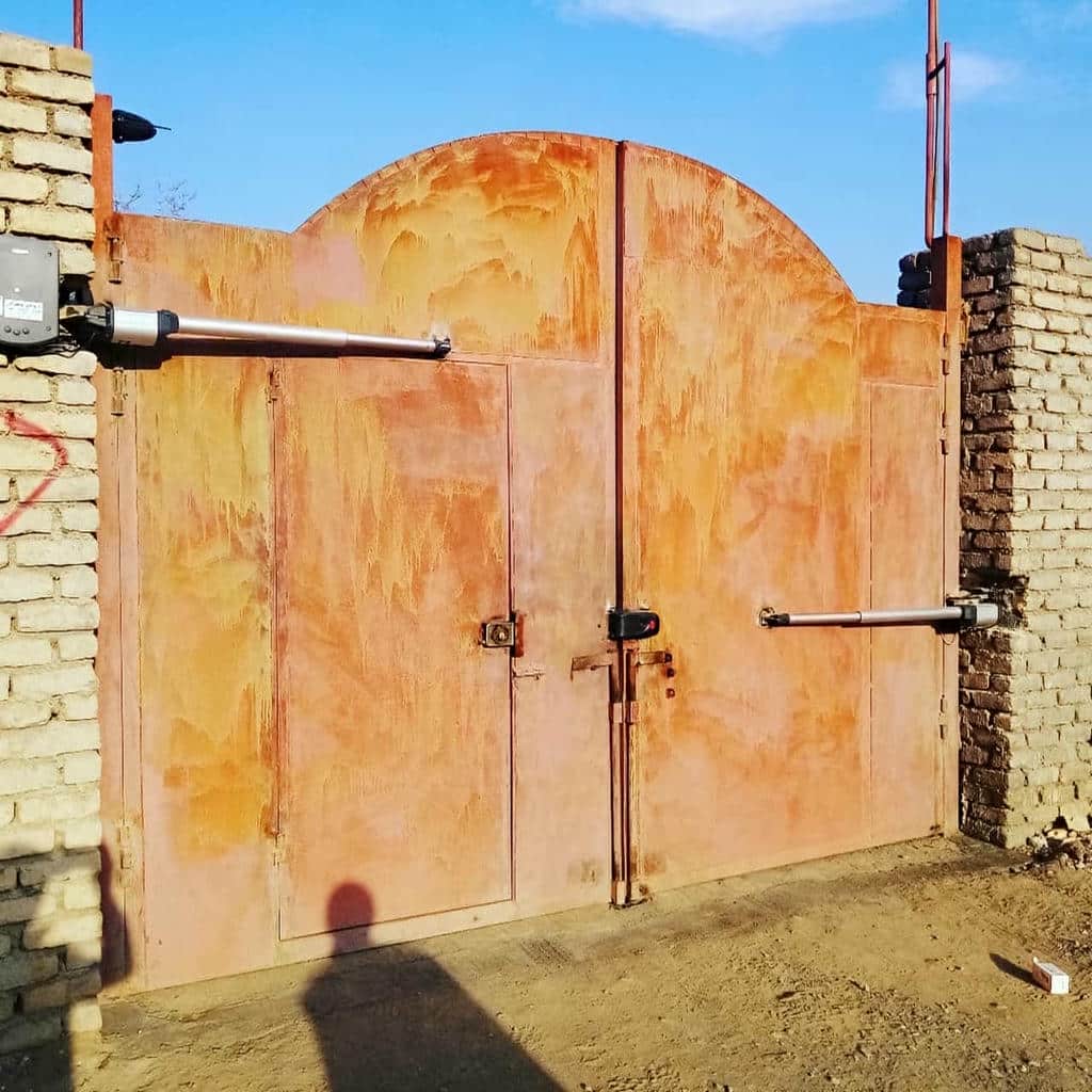 جک درب پارکینگ اتوماتیک در یاسوج