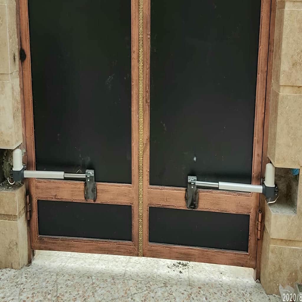 نصب جک درب پارکینگ اتوماتیک اصولی در بندر دیلم