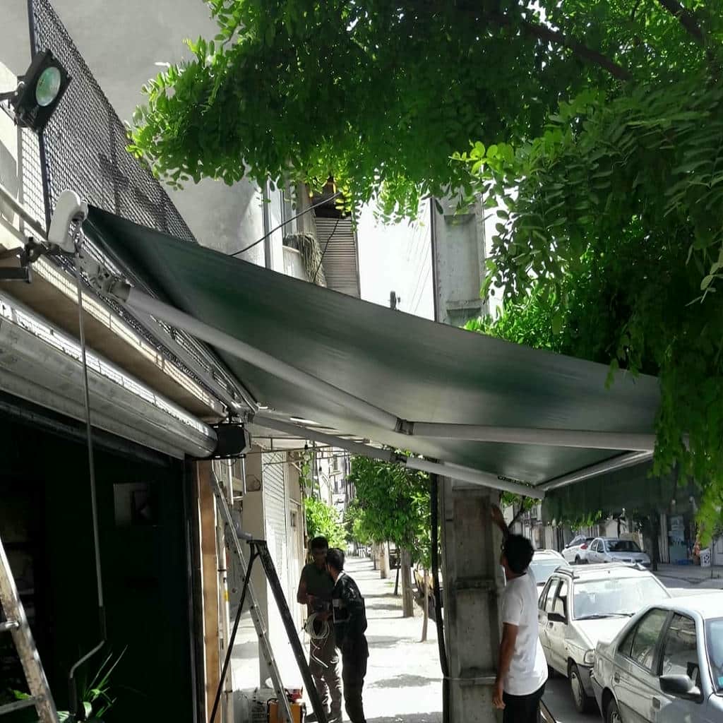 نصب سایبان برقی بازویی اتوماتیک ضدUV در استان گیلان