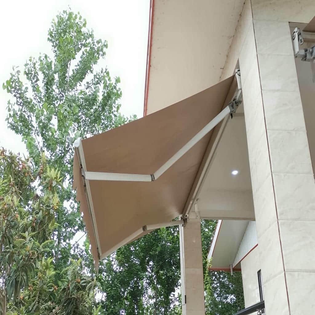 سایبان برقی بازویی اتوماتیک در ساری