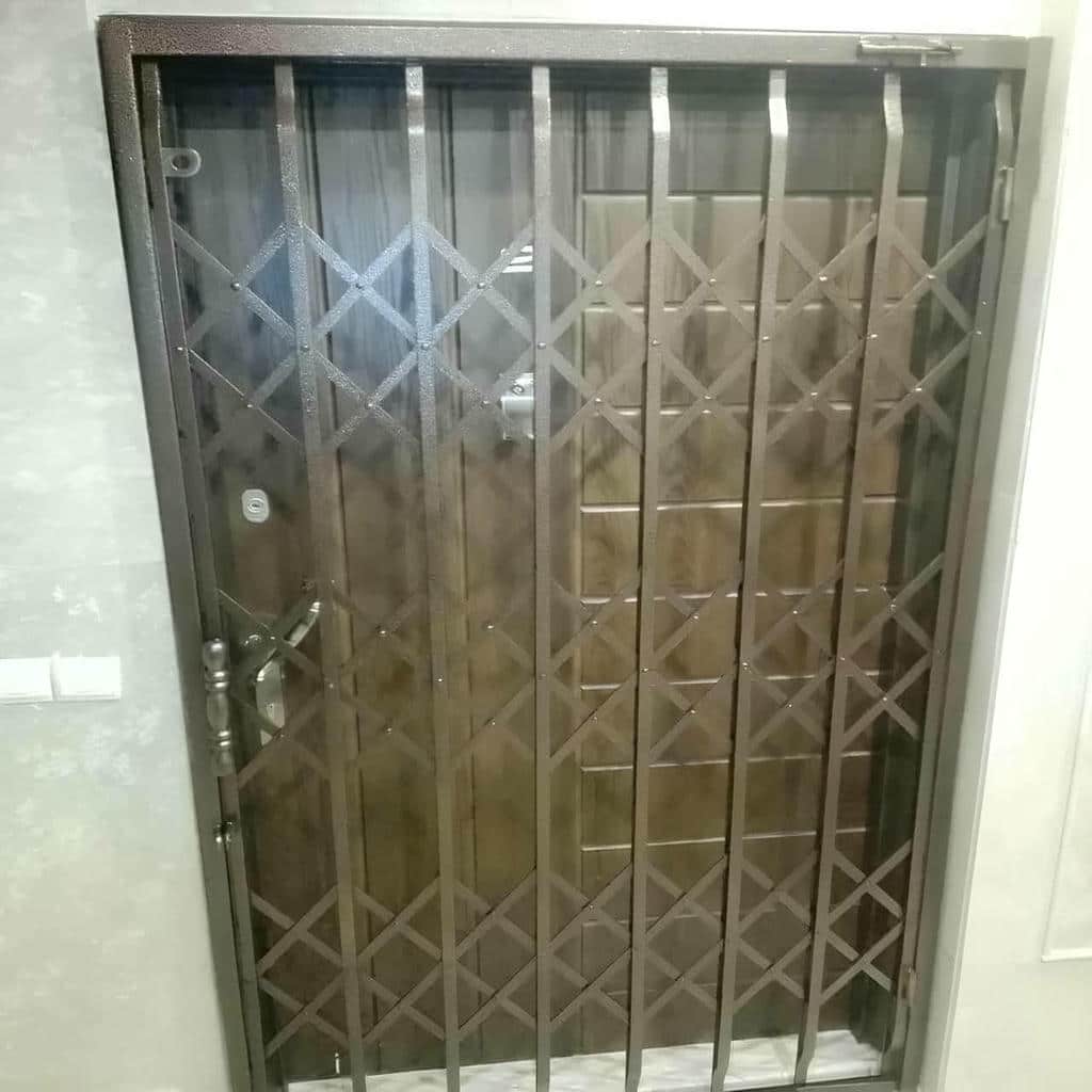 کارخانه درب آکاردئونی فولادی در تبریز