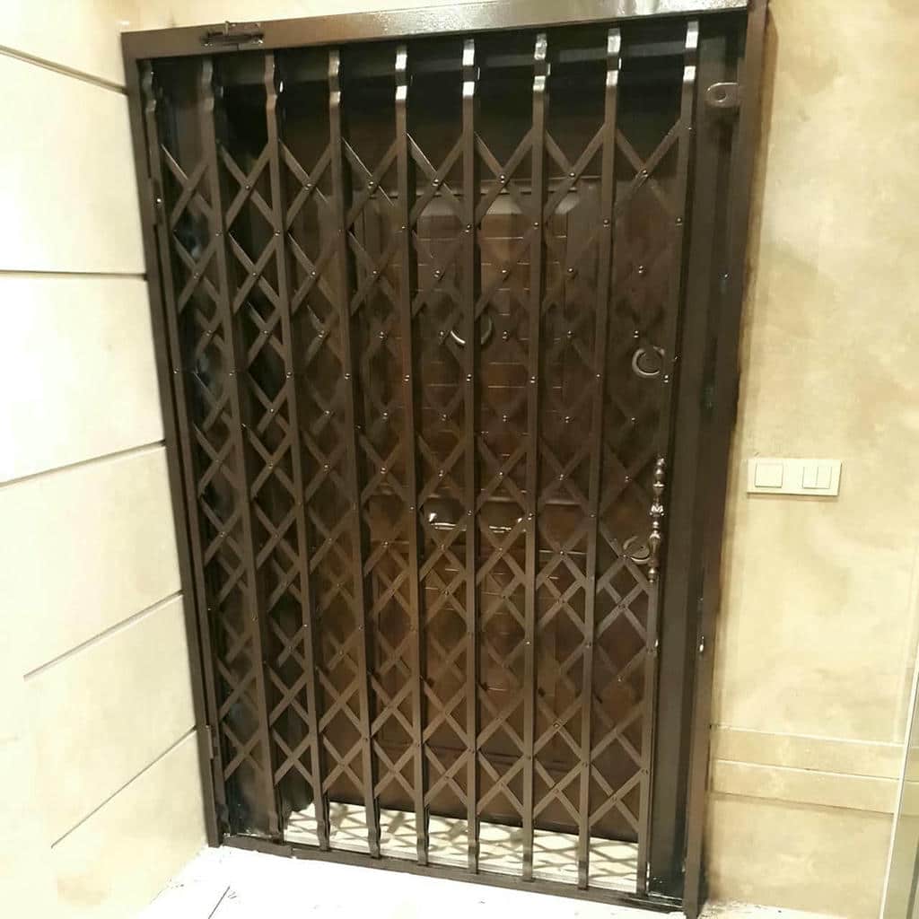 قیمت درب آکاردئونی سه گل در نظرآباد