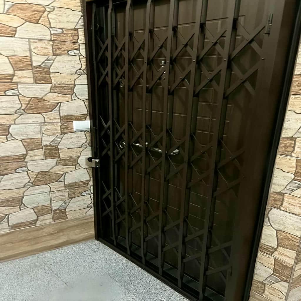 کارخانه درب آکاردئونی فولادی در پردیس