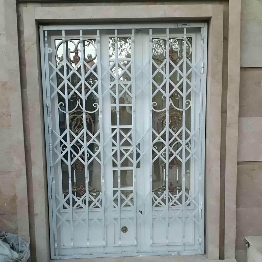 فروش درب آکاردئونی تمام گل در بیرجند