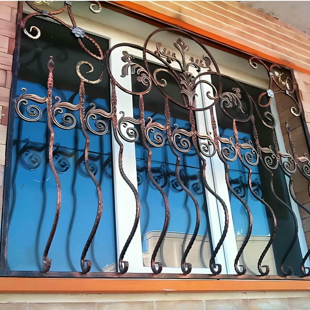 حفاظ پنجره در همدان