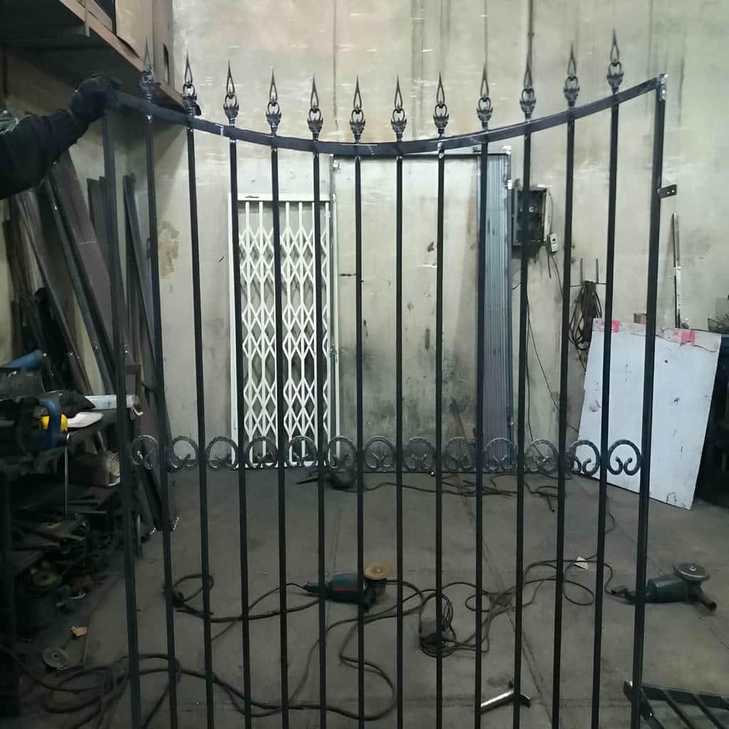 نصب حفاظ پنجره پوشش ضدزنگ در اردبیل