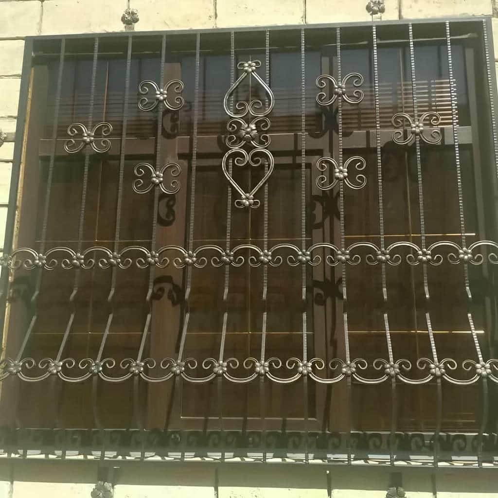 خرید حفاظ پنجره ساده آهنی در محمودآباد
