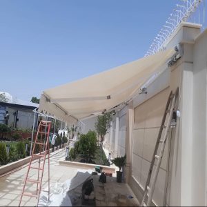 سایبان برقی باغ و ویلا با سازه مقاوم