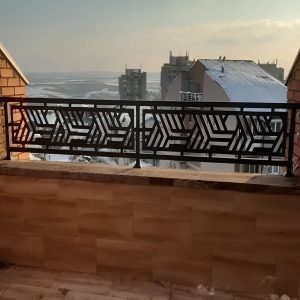 نرده CNC بالکن مقاوم با برش منظم روی ورق