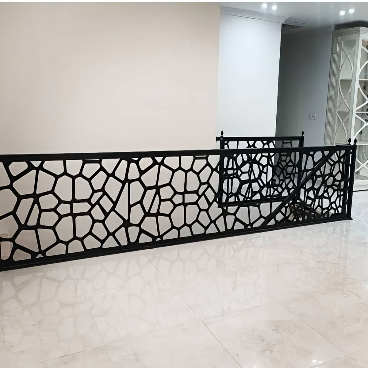 نرده CNC حیاط و محوطه با فریم پروفیل فلزی