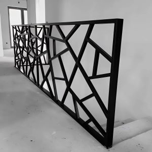 نرده CNC رنگ کوره ای بادوام با برش منظم روی ورق