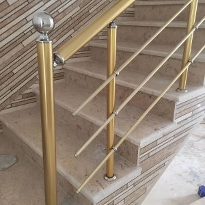 نرده استیل راه پله با لوله براق و پایه محکم