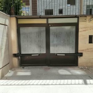 مقایسه جک درب برقی ایرانی و خارجی برای پارکینگ ساختمان