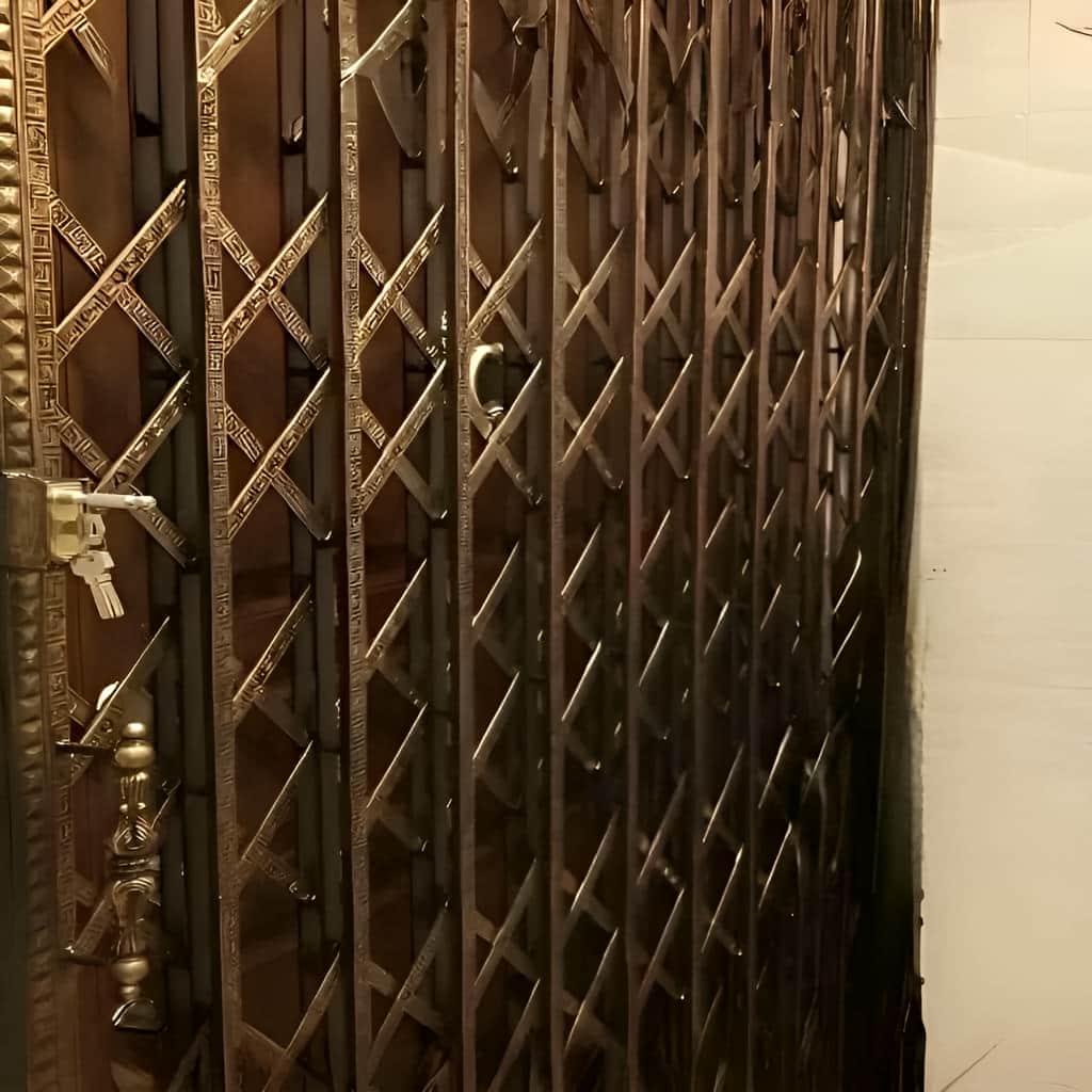 سفارش درب آکاردئونی سلطنتی گل دار با رنگ کورهای